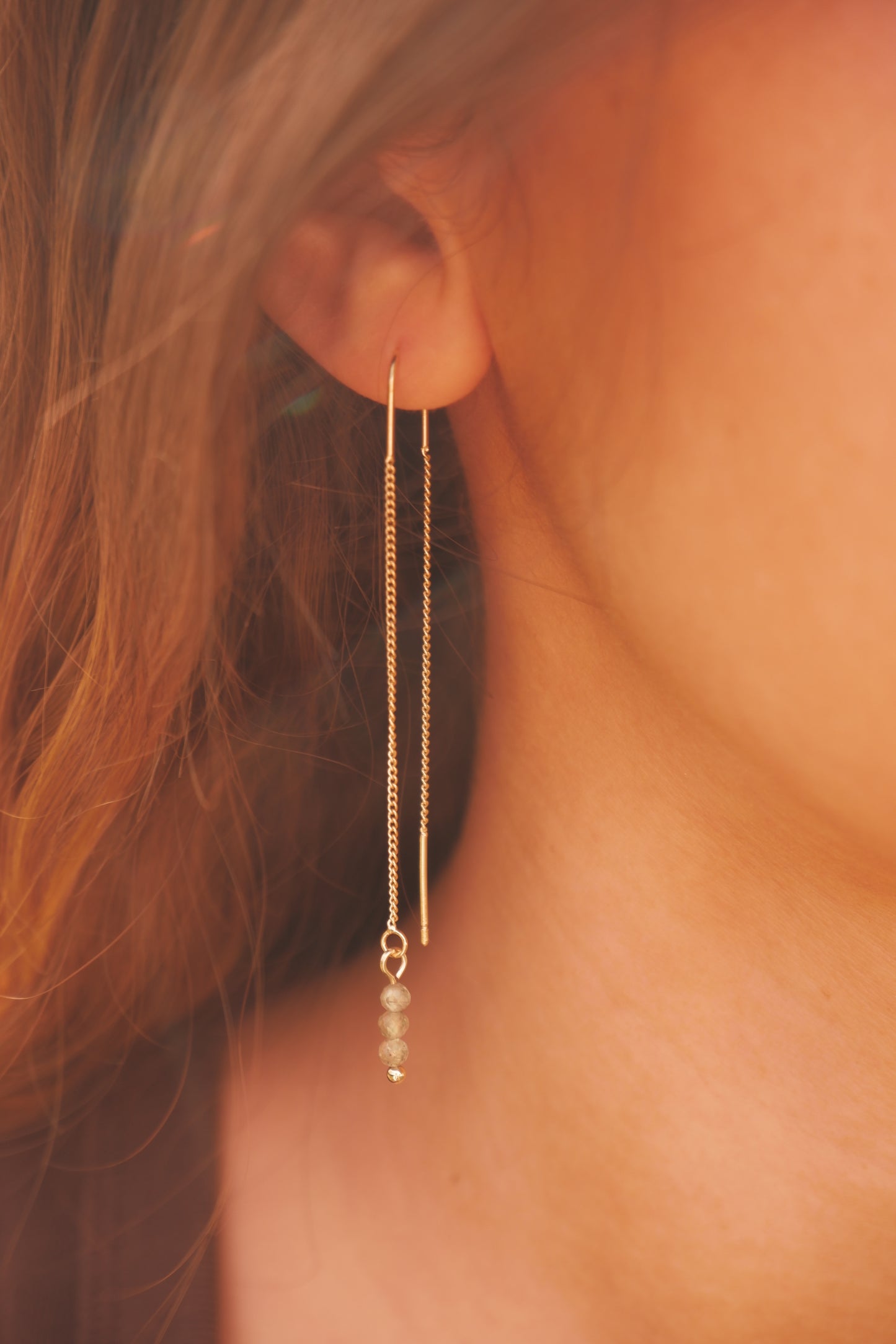 Leila earrings green apatite