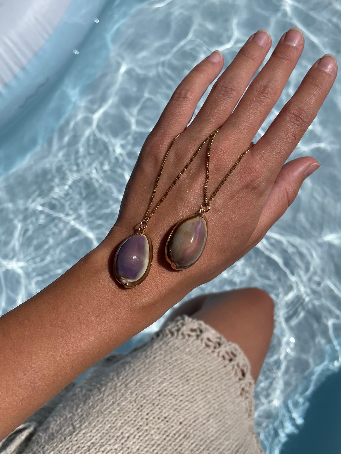 Lilac kauri shell necklace