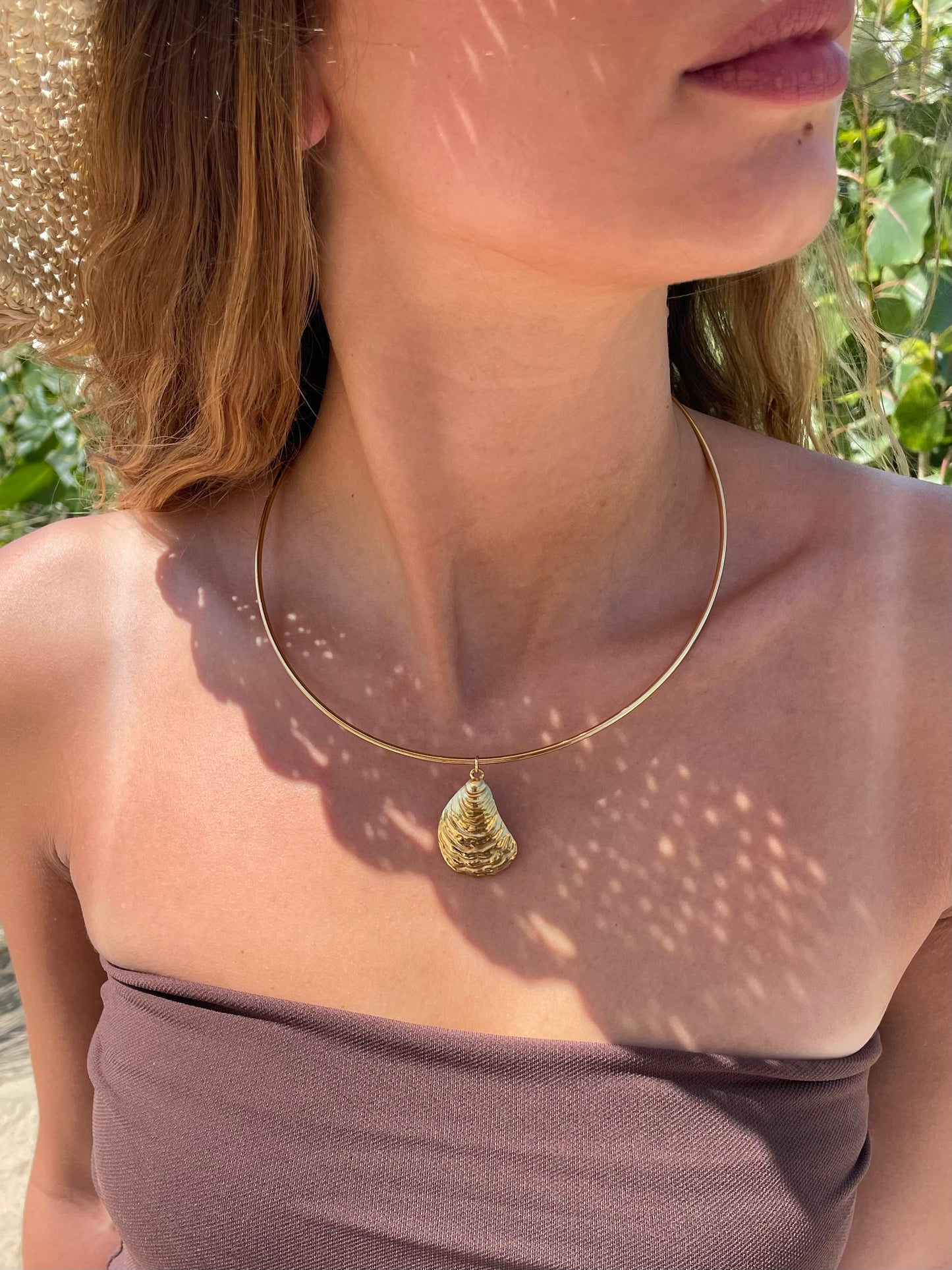 Mussel round necklace