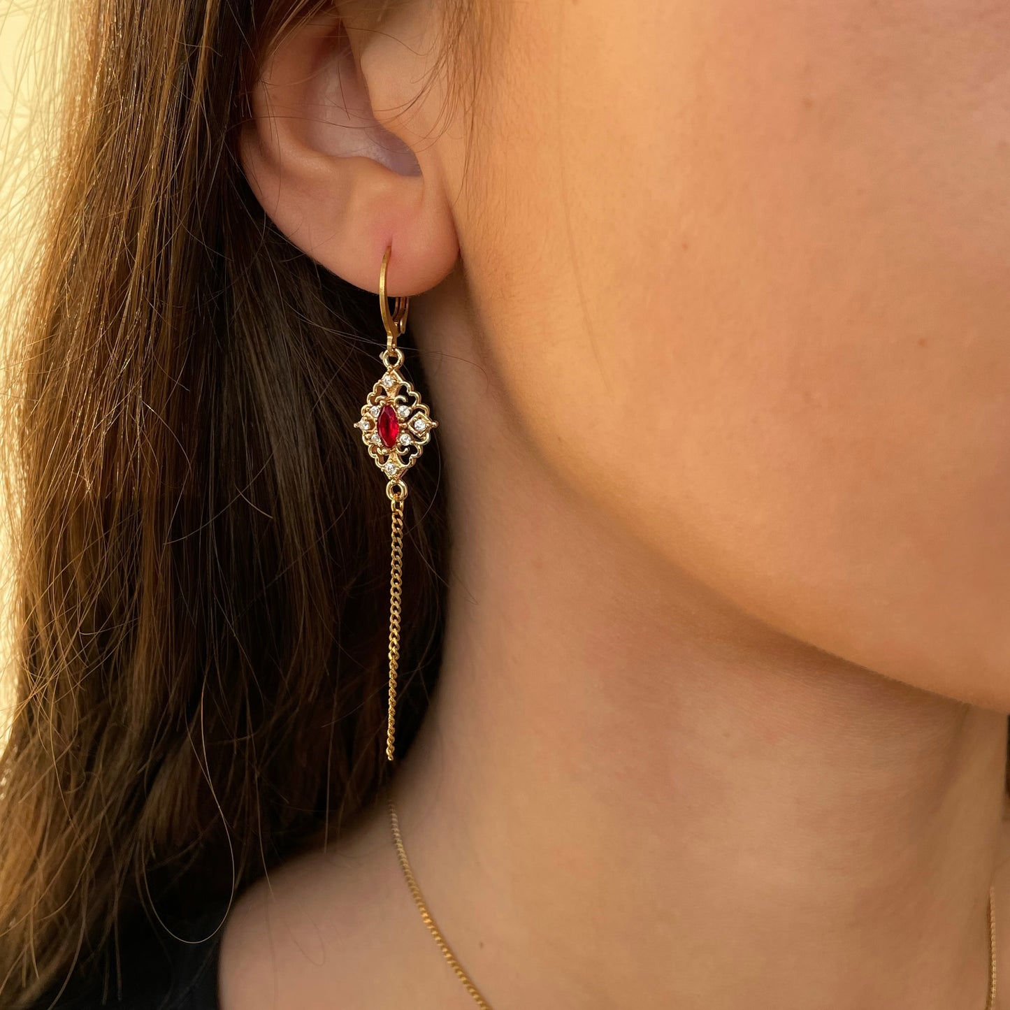 Athena earrings red