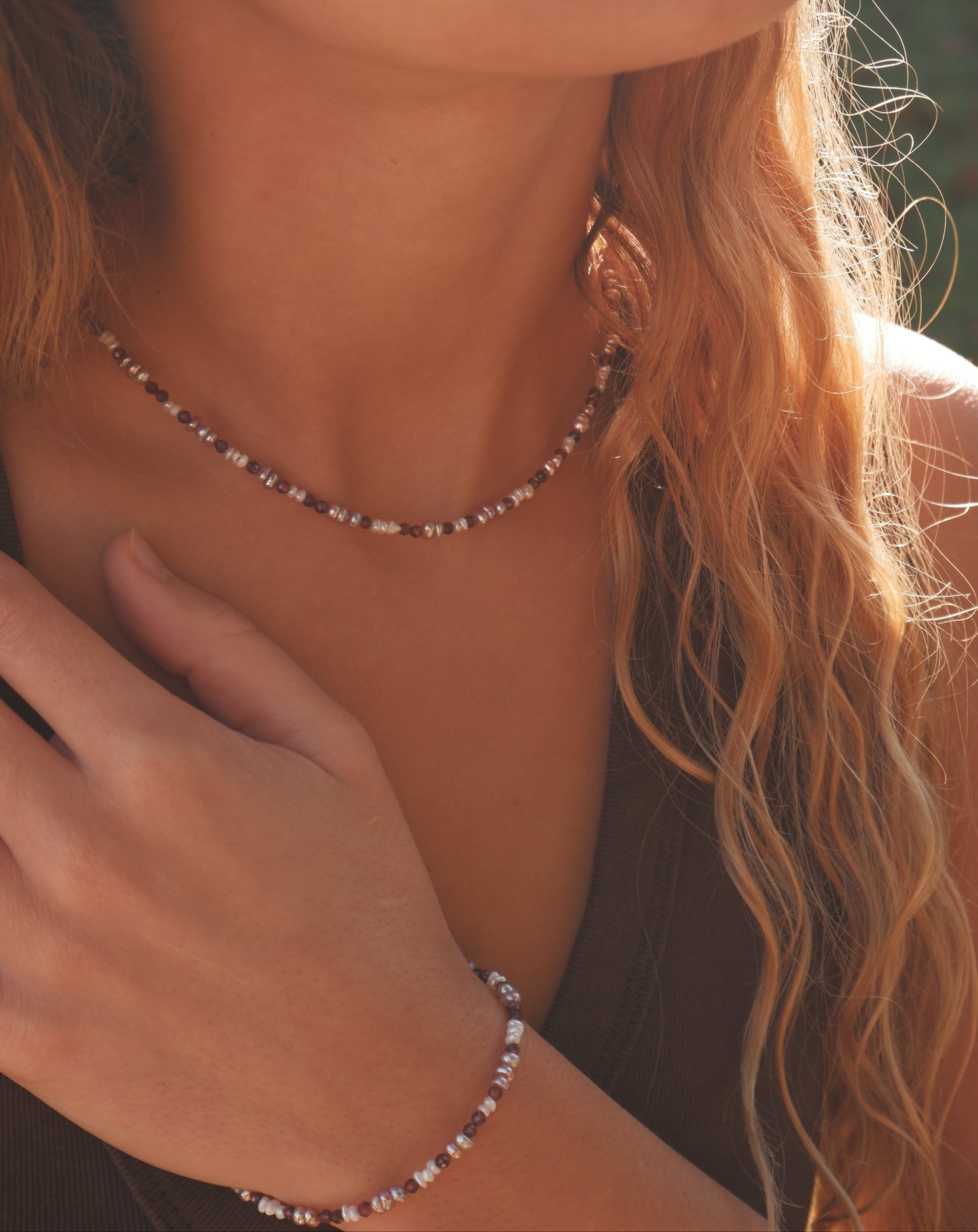 Garnet and pearl necklace