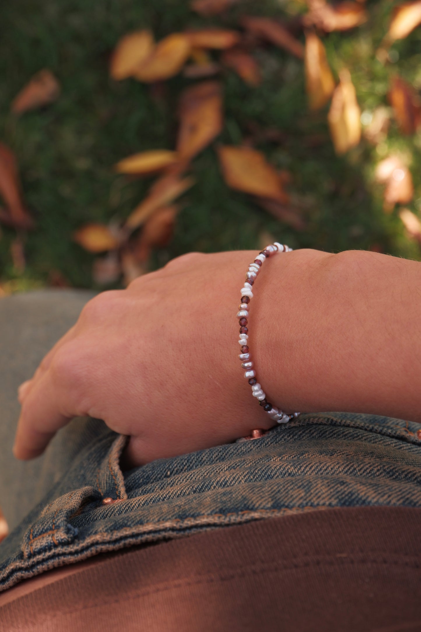 Garnet and pearl bracelet
