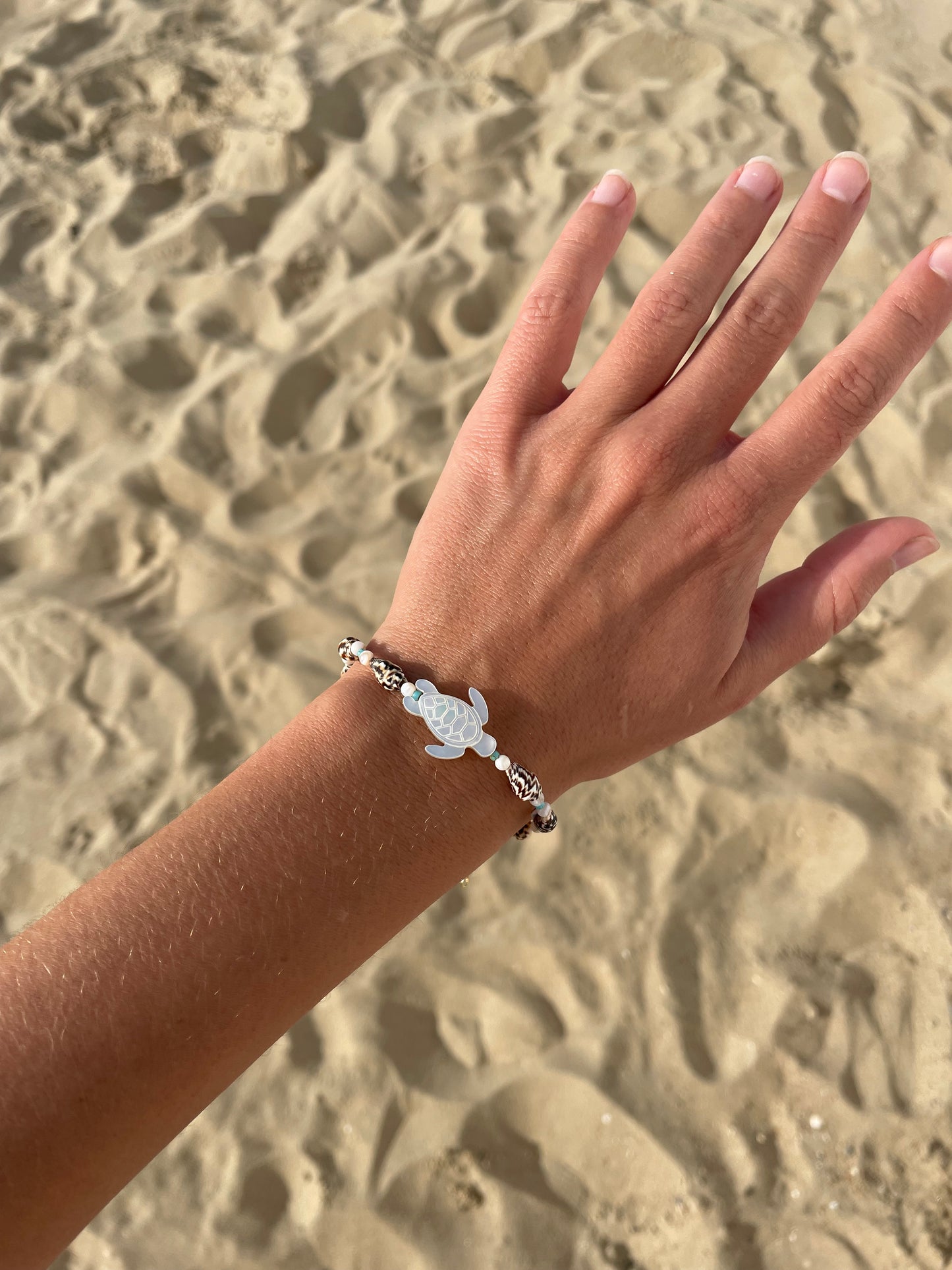 Ocean bracelet with turtle