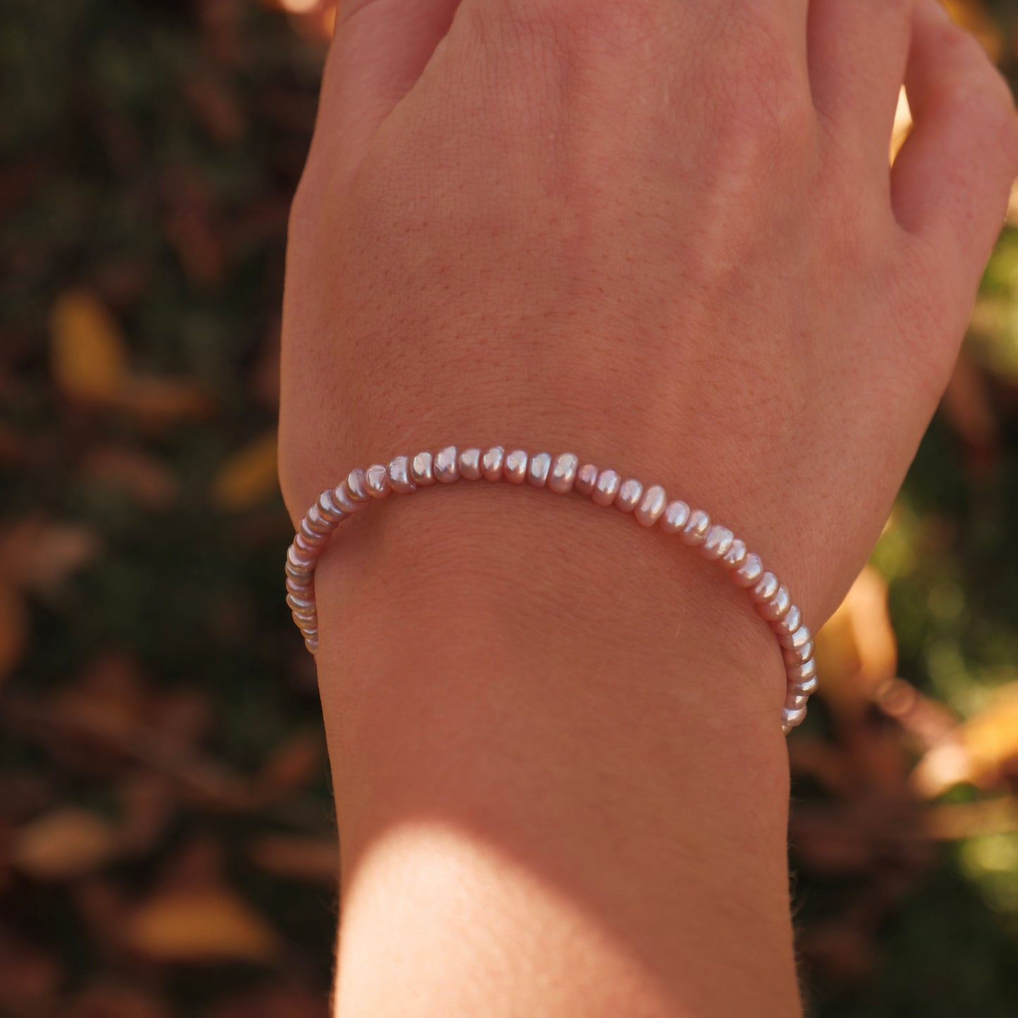 Lilac button pearl bracelet