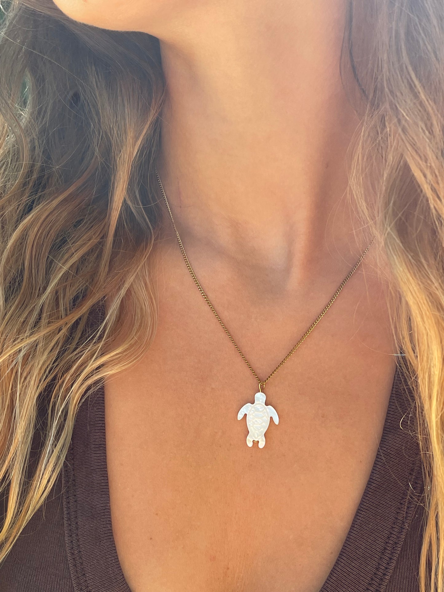 Natural shell turtle necklace