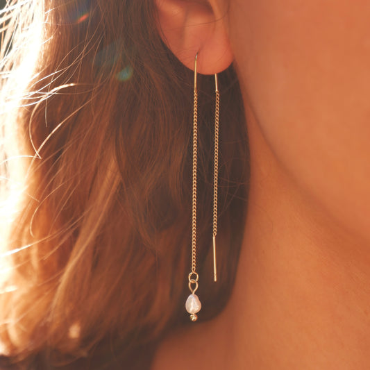 Leila earrings single pearl