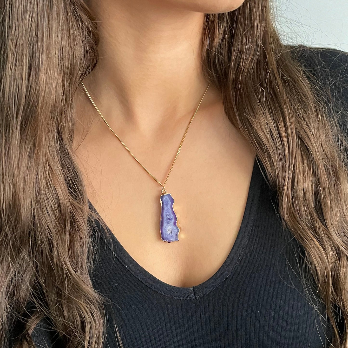 Agate geode necklace 17 (purple/gold)