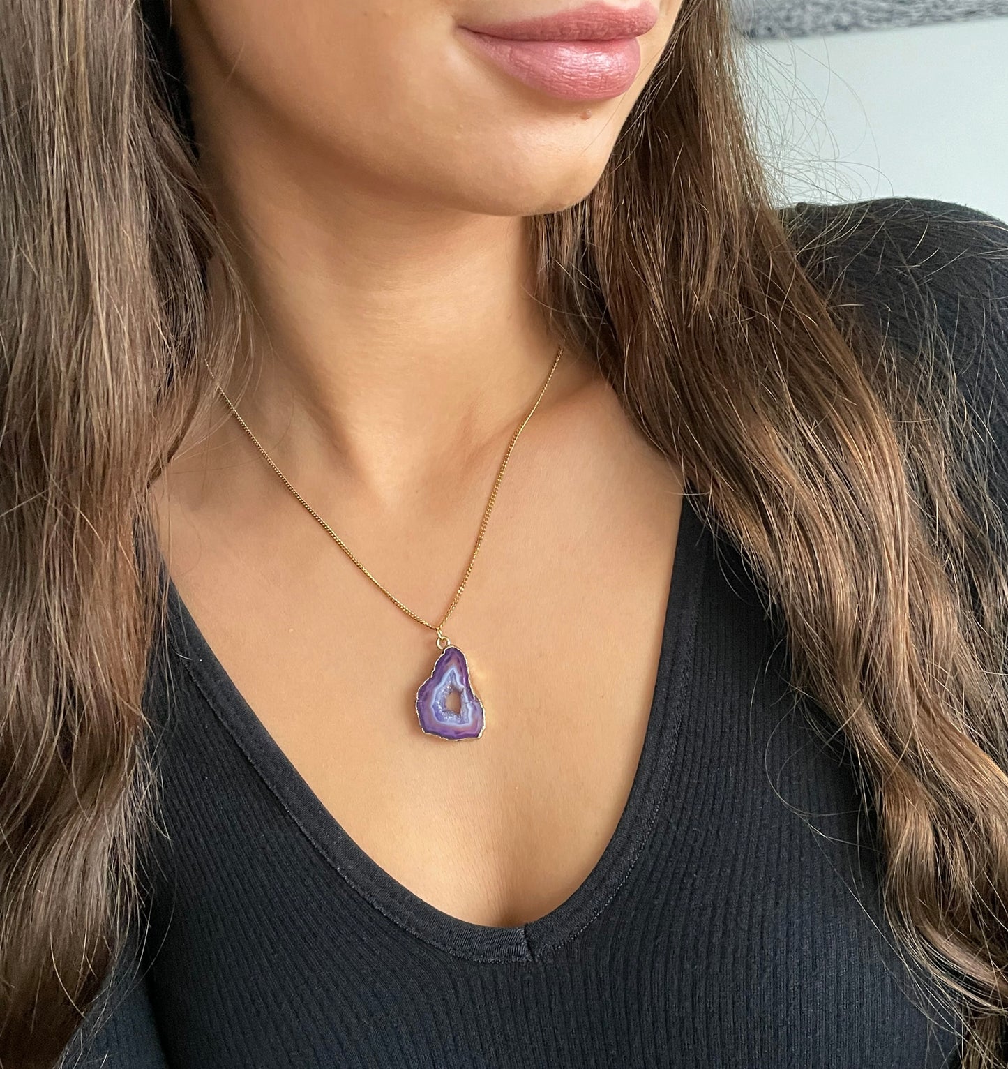 Agate geode necklace 18 (purple/gold)