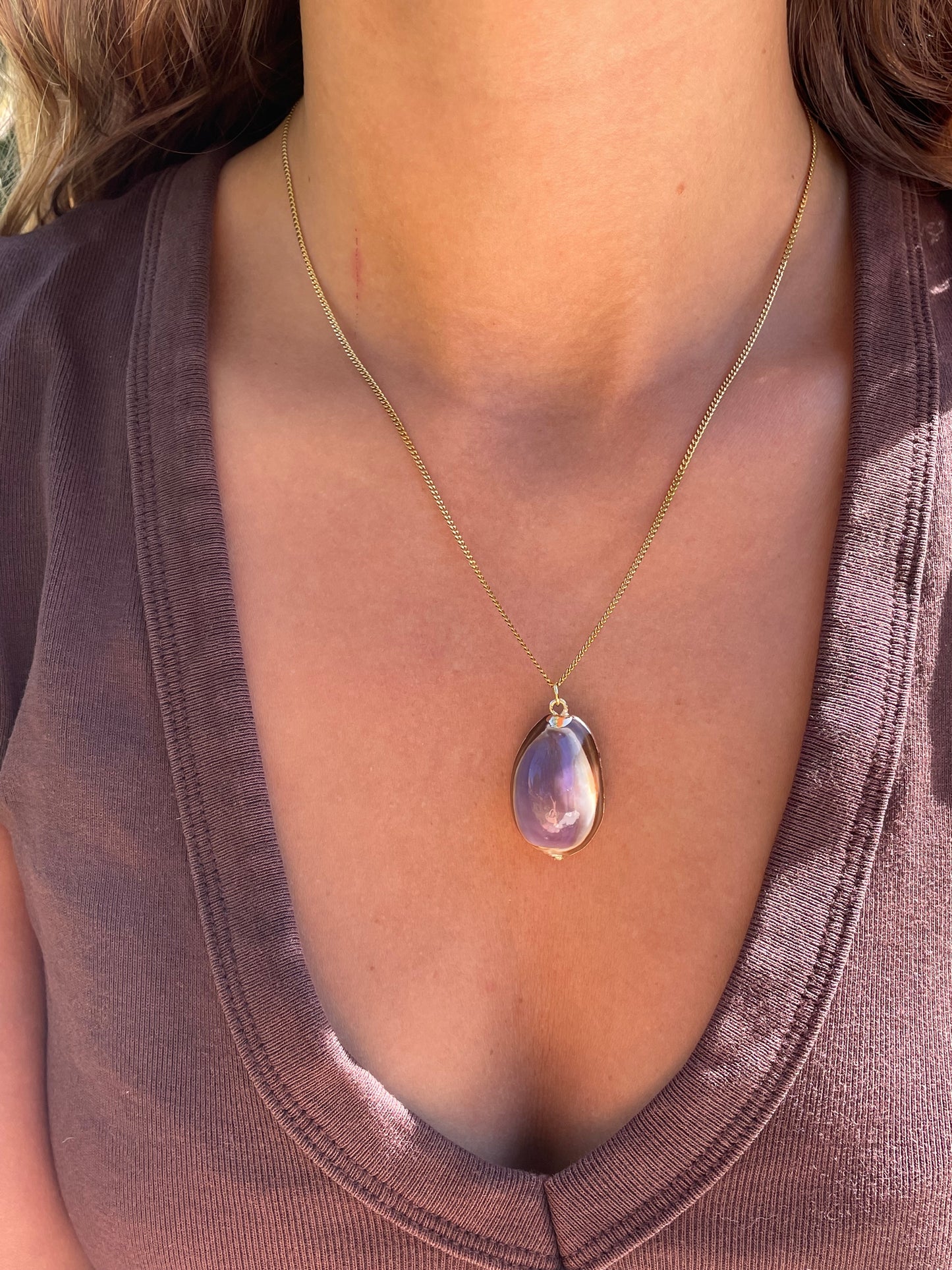 Lilac kauri shell necklace