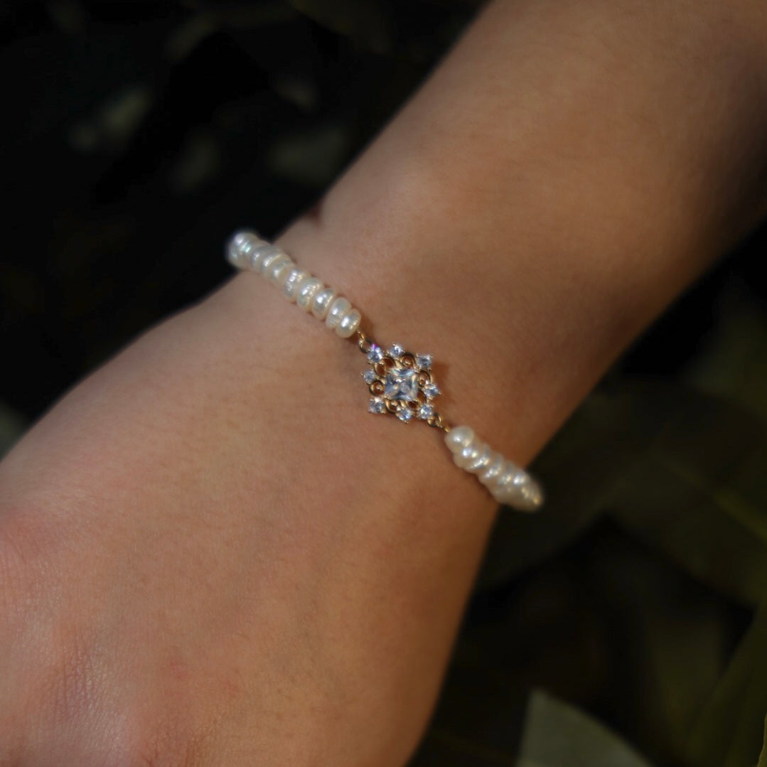 Pearly Aurora bracelet