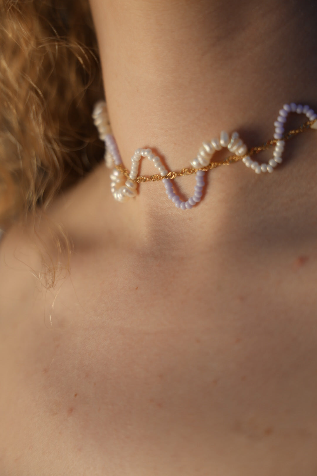 Lilac Pearly Wavy necklace