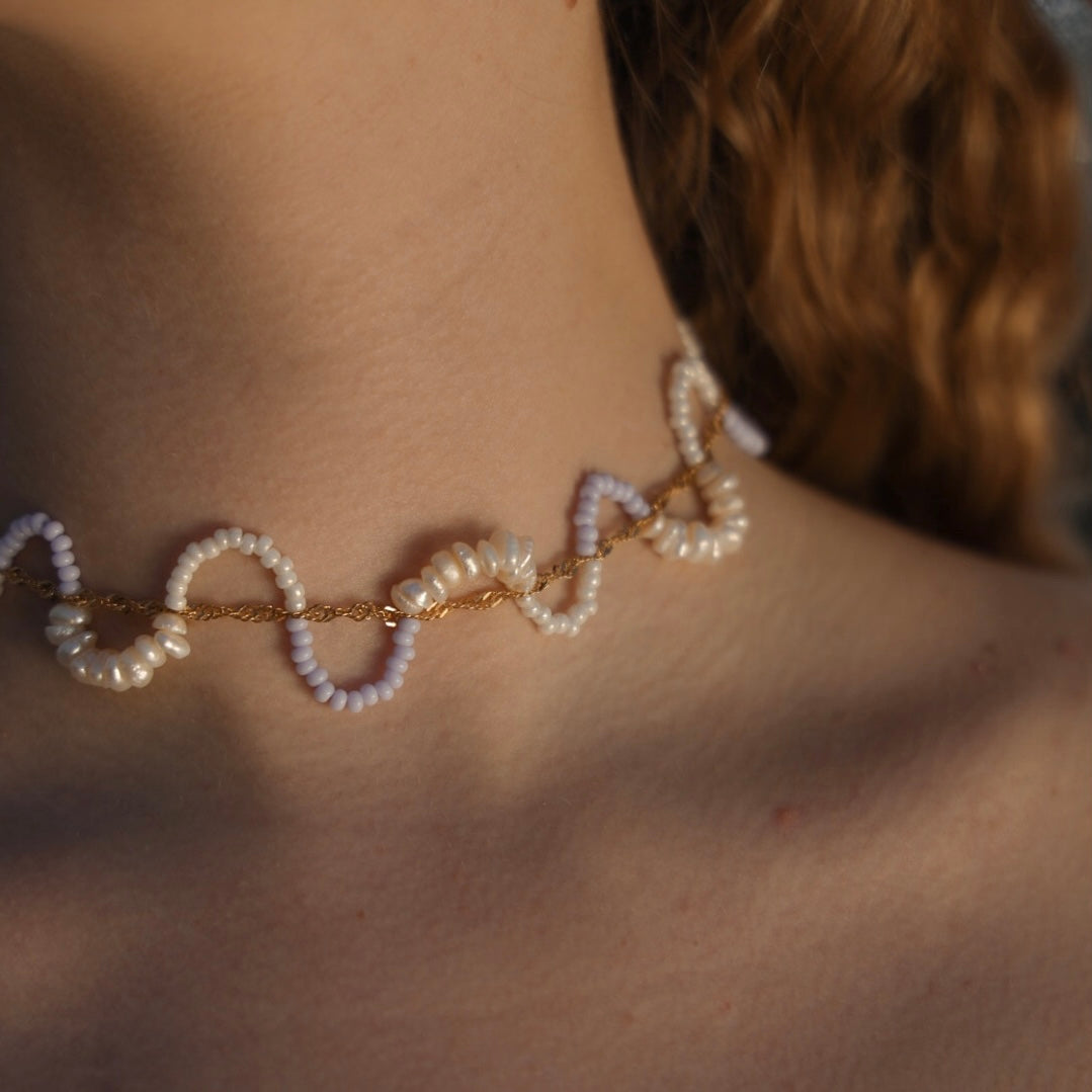 Lilac Pearly Wavy necklace